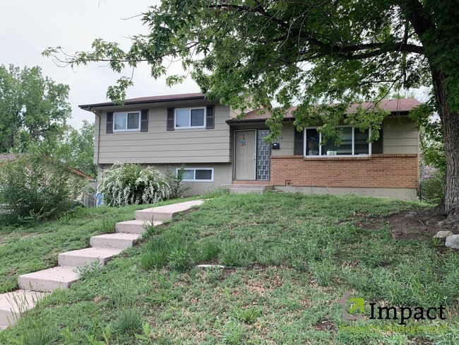 Primary Photo - 2619 Weir Ave