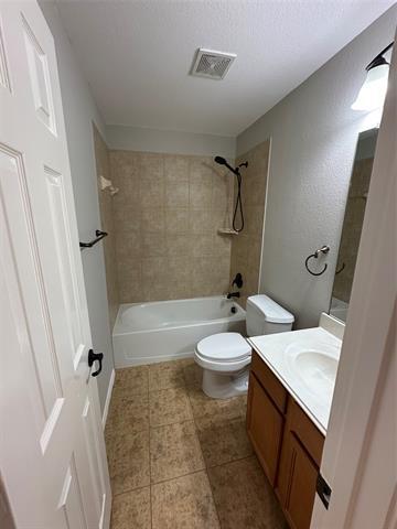 Building Photo - 9321 Fenway Dr