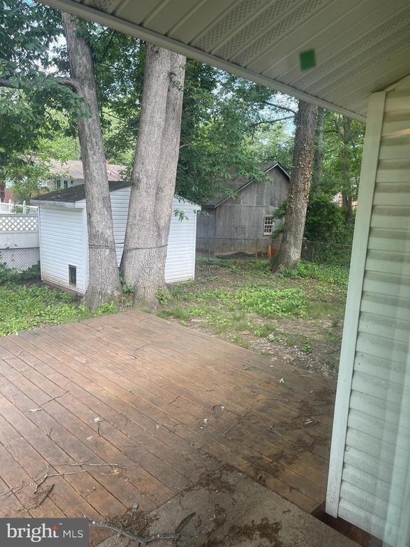 Building Photo - 6837 Glenwood Ct