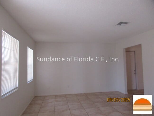 Building Photo - Osceola County