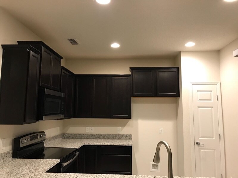 Building Photo - 7029 Butterfly Ct