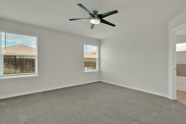 Building Photo - Charming 4-Bedroom Home in Redbird Ranch – Resort-Style Amenities & Prime Location!