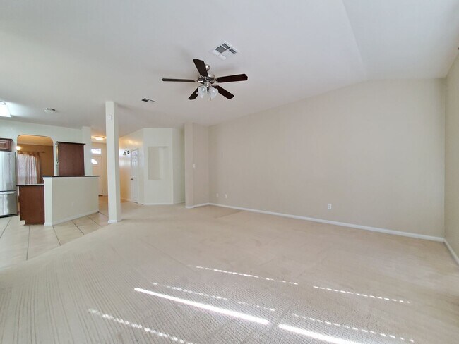 Building Photo - 4-Bedroom House for Rent in Killeen
