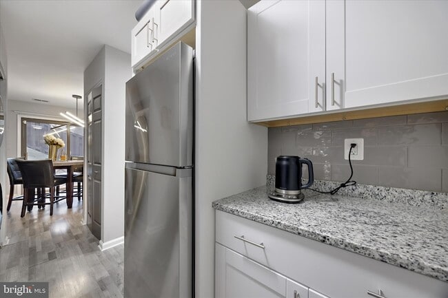 Building Photo - 7314 Split Rail Ln