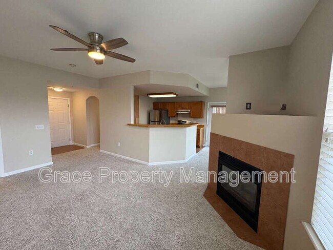Building Photo - 7440 S Blackhawk St