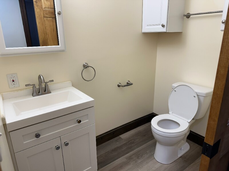 Building Photo - 340 Granite Hill Rd