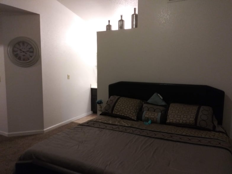 Building Photo - 6892 Cal Valley Way