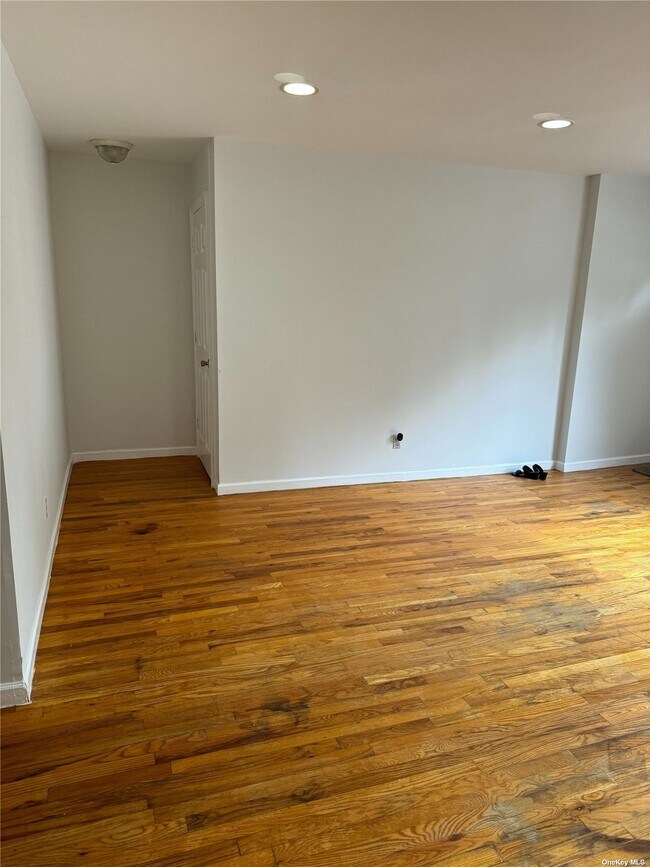 Building Photo - 119-26 153rd St