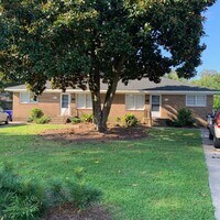 Building Photo - 105 Stancil Dr.