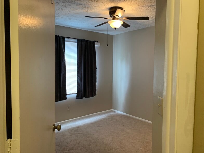 Bedroom - 3091 64th St SW