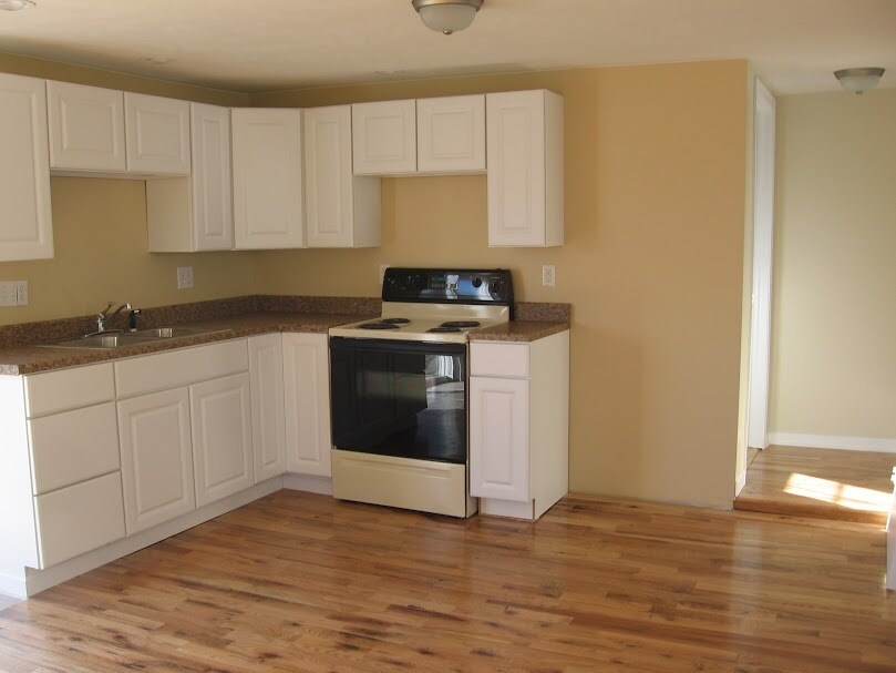 Building Photo - 946 Buena Vista Boulevard