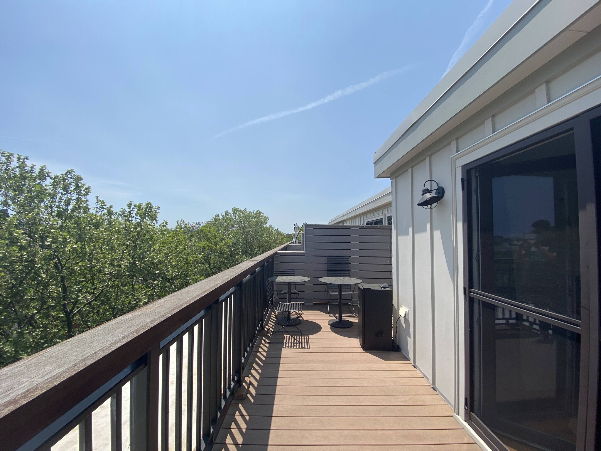 Building Photo - 168 Hampshire St