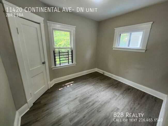 Building Photo - 11420 Continental Ave