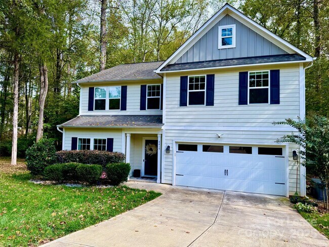 Primary Photo - 8419 Aspen Ct