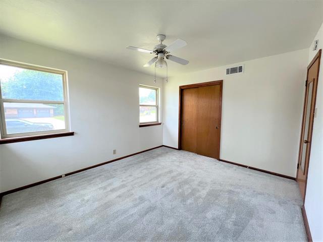 Building Photo - 6753 Briley Dr