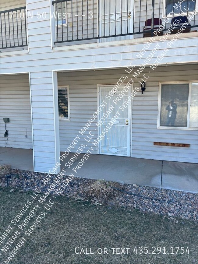 Primary Photo - Newly Updated 2 Bedroom Parowan Apartment