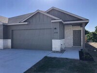 Building Photo - 1208 Garland Rd