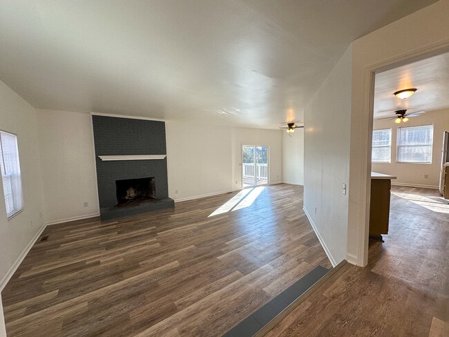 Building Photo - 4933 Lailwood Cir