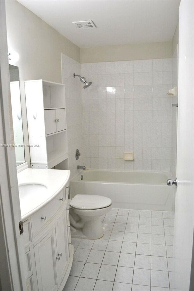 Building Photo - 15385 SW 76th Terrace