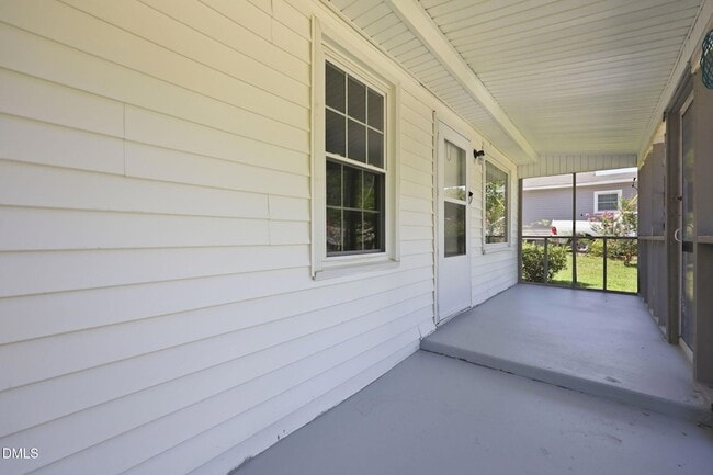 Building Photo - 608 N 16th St