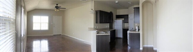 Building Photo - 4305 Cambridge Dr