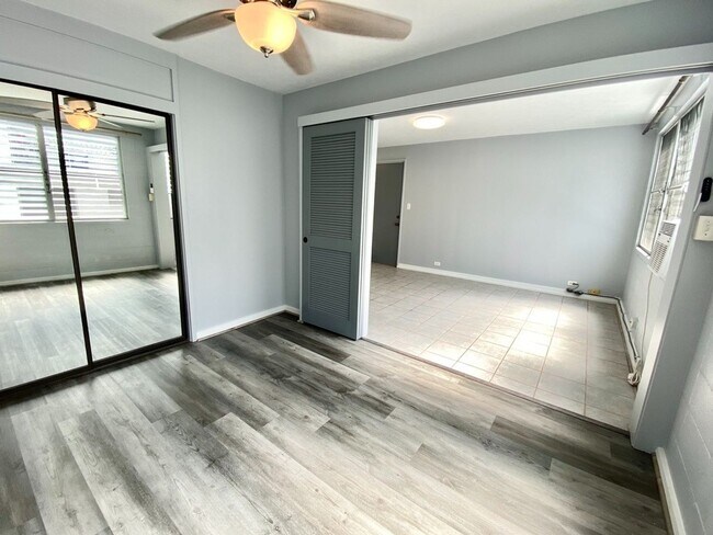 Building Photo - 2nd floor walk-up Makiki 1-bedroom, 1-bathroom, Near Punahou, UH Manoa, Kapiolani Hospital
