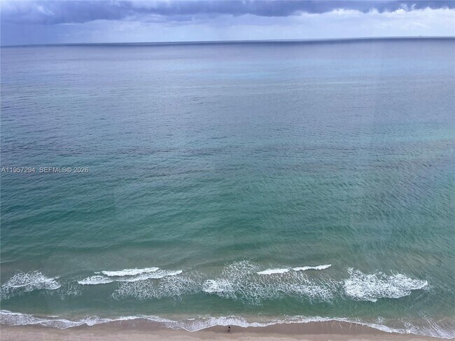 Building Photo - 1370 S Ocean Blvd