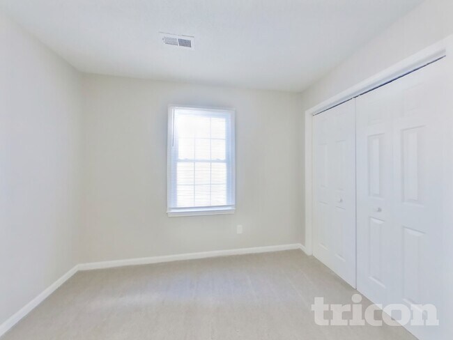 Building Photo - 7325 Fallow Ln