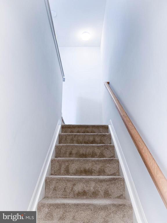 Building Photo - 5211 Duke Ct