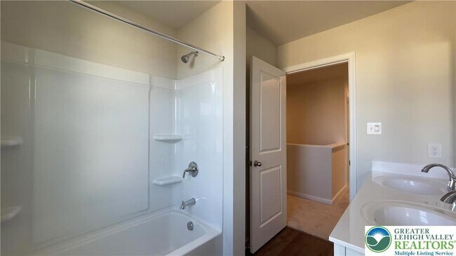 Building Photo - 2719 Barnes Ct