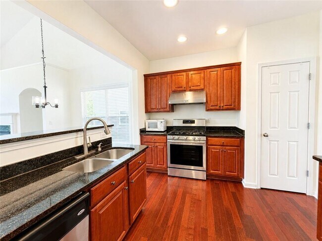 Building Photo - 3487 Harvest Ridge Ln NE
