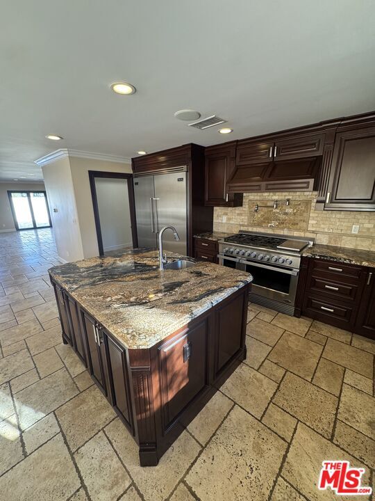 Building Photo - 5515 Ruthwood Dr