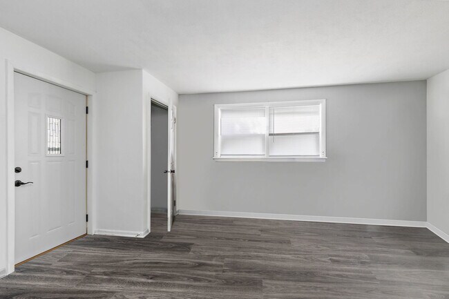 Building Photo - 104 High Ave