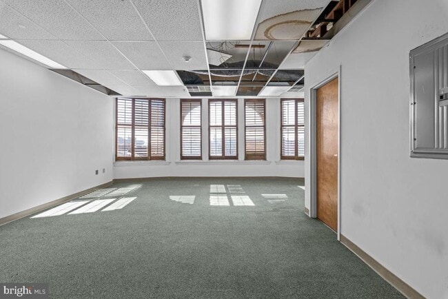 Building Photo - 525 Penn St