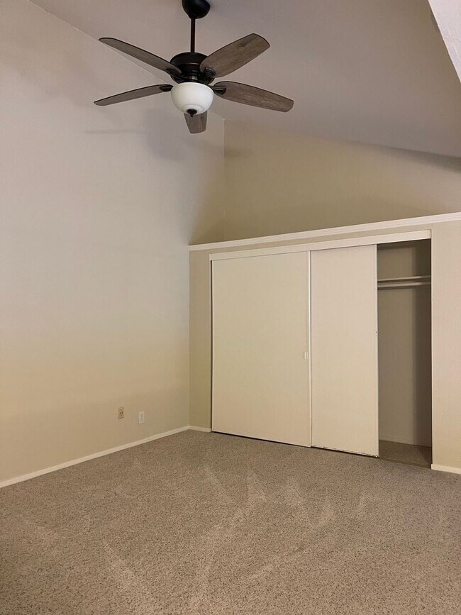 Building Photo - Spacious, open loft-style one bedroom with...