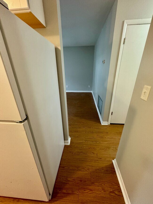 Building Photo - 3 bedroom home with large yard on the west end!