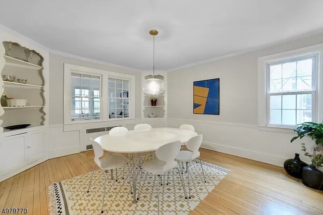 Building Photo - 53 Meadowbrook Rd