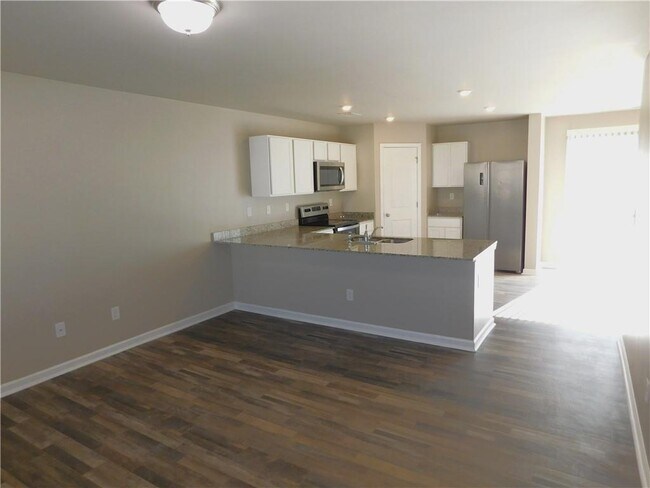 Building Photo - 343 Indian Lake Trail