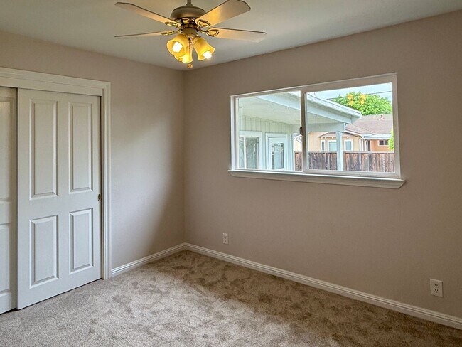 Building Photo - Updated 3 Bedroom 1 Bath West San Jose Gem! Campbell Union Schools!