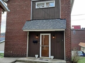Building Photo - 1308 Somerset Ave