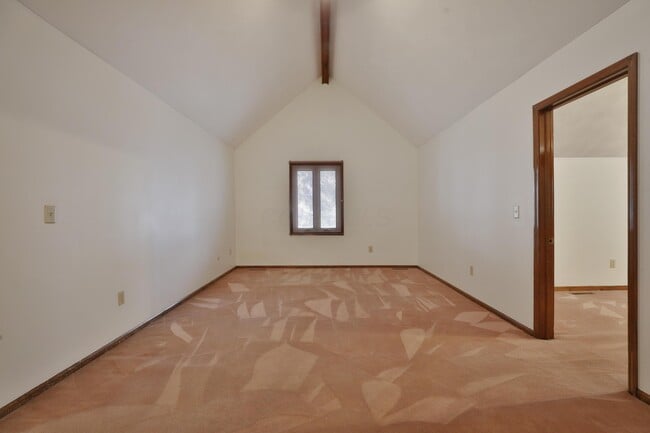 Building Photo - 453 Buckhorn Ct