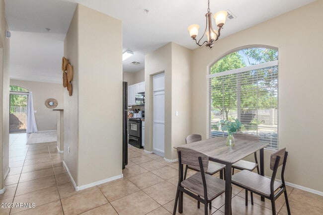 Building Photo - 457 N 169th Ave