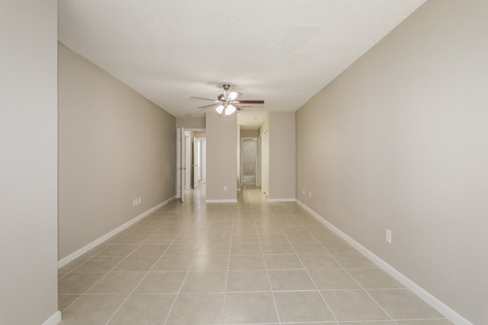 Building Photo - 16919 Amidon Dr