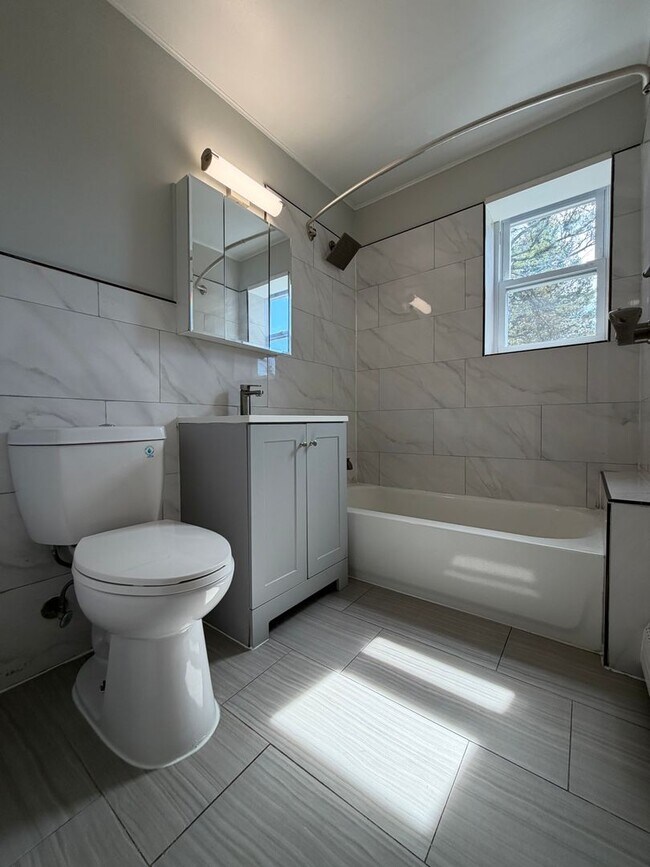 Interior Photo - Oakwood Gardens