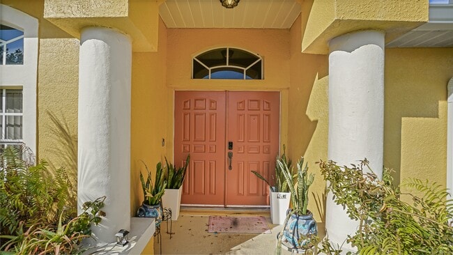 Building Photo - 820 Westbrook Terrace