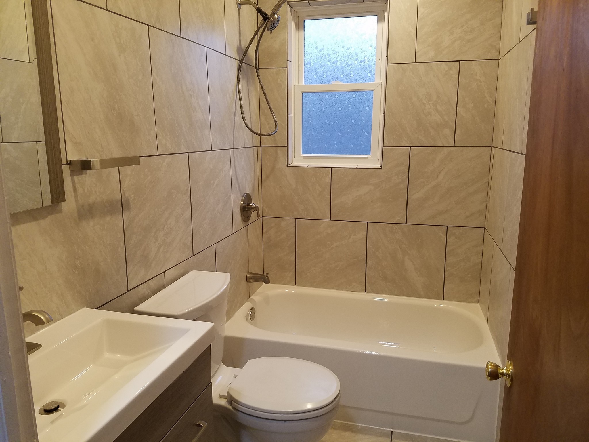 Newly renovated bathroom. All new fixtures - 100 Manning Pl
