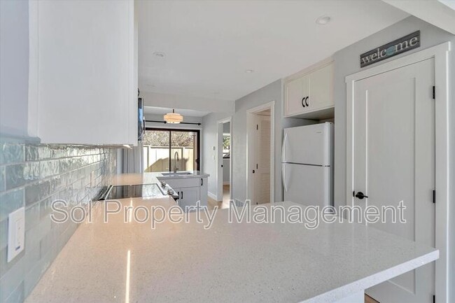Building Photo - 2703 Subec Ln