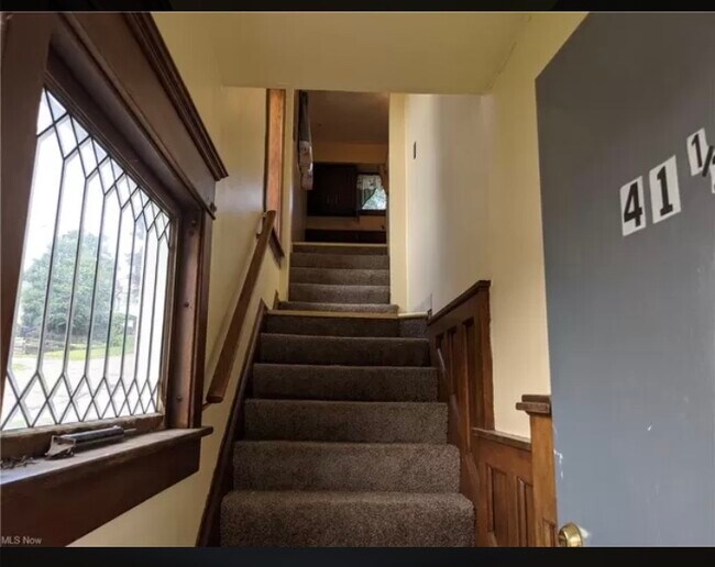 Building Photo - 41 N Main St