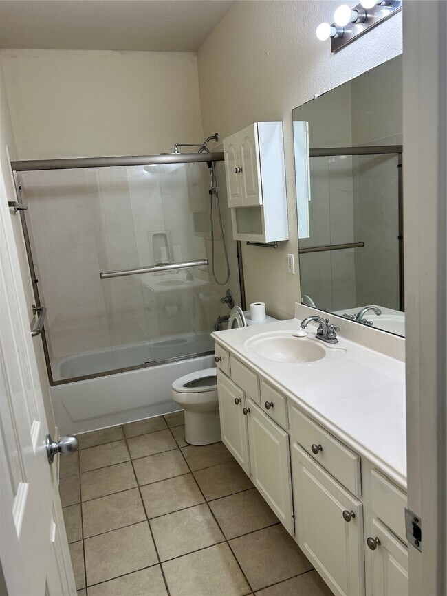 Building Photo - 5218 Meadow Canyon Dr