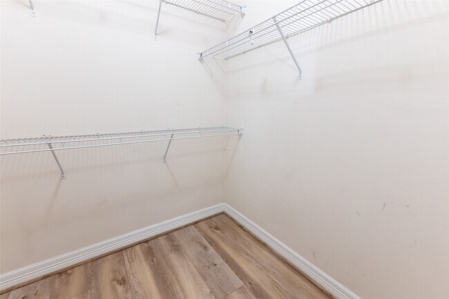 Building Photo - 11510 Alcott Dr